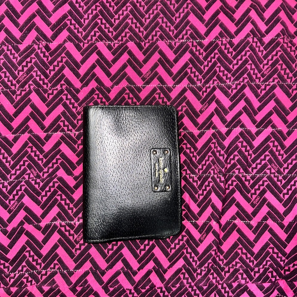 Kate spade mini wallet